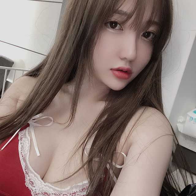 손예은(孫樂樂)